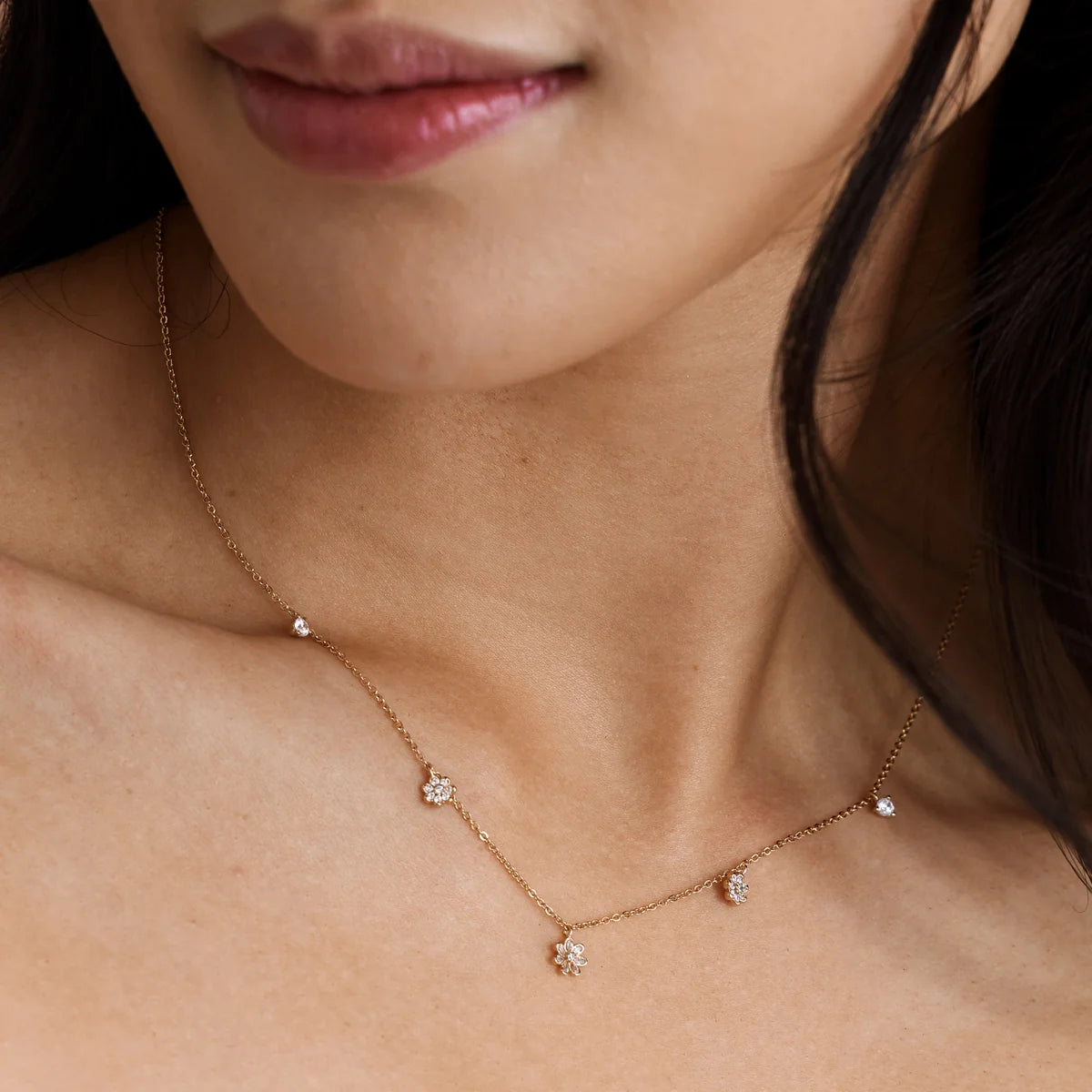 Flora Luxe Floating Necklace