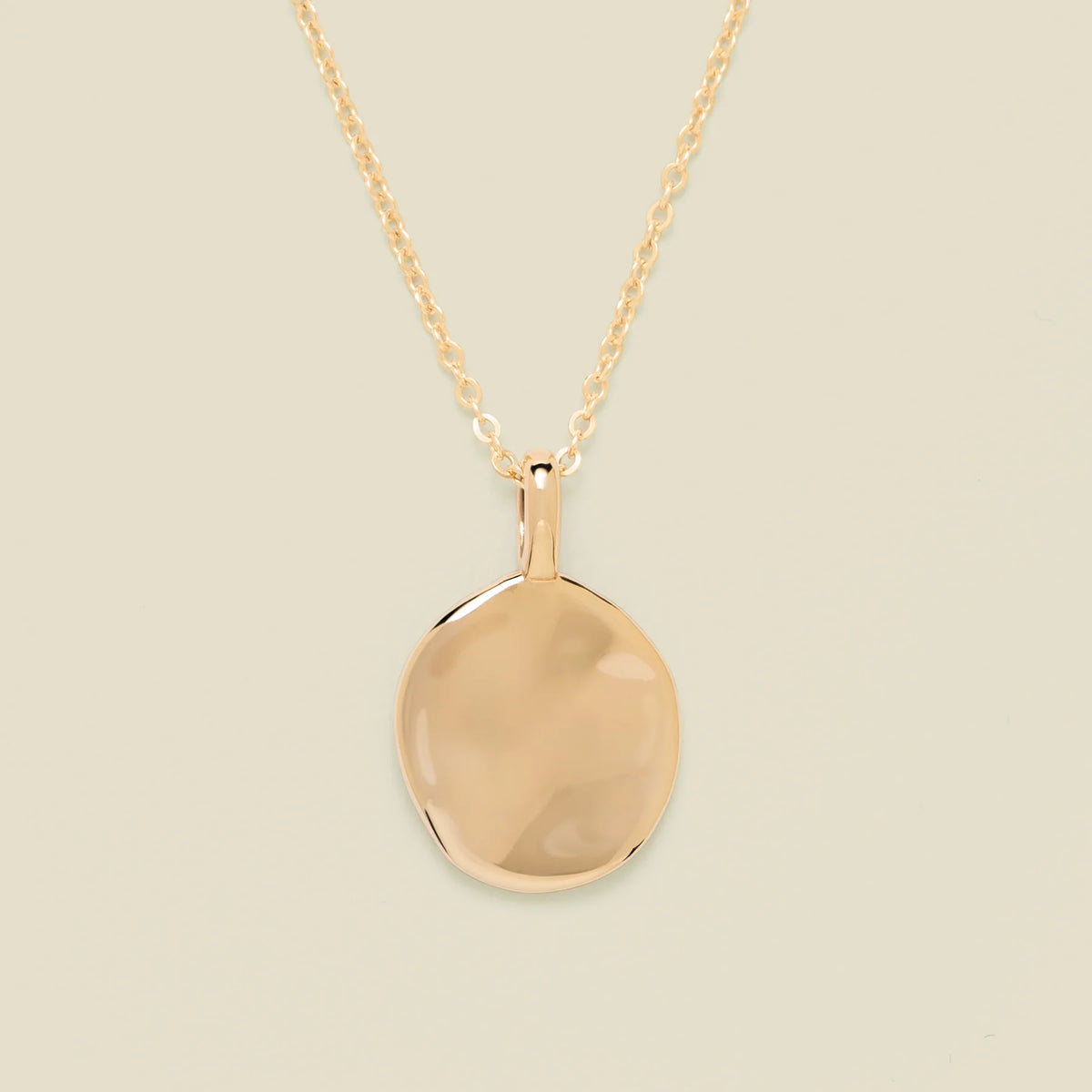 Engravable Heritage Circle Charm Necklace